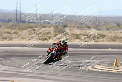 media/Jan-15-2026-Racers Edge (Thu) [[dfebeb70ab]]/3-B Group/Session 2 (Turn 11)/